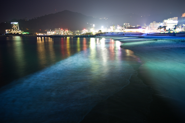 熱海ビーチの夜景